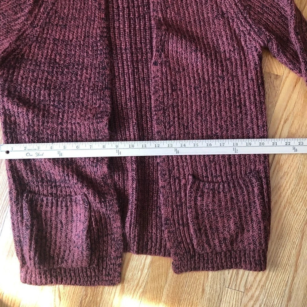 Forever21 cardigan - Picture 2 of 4